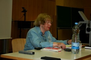 Felicia Langer während ihres Vortrages in der TU-Chemnitz. Foto: privat